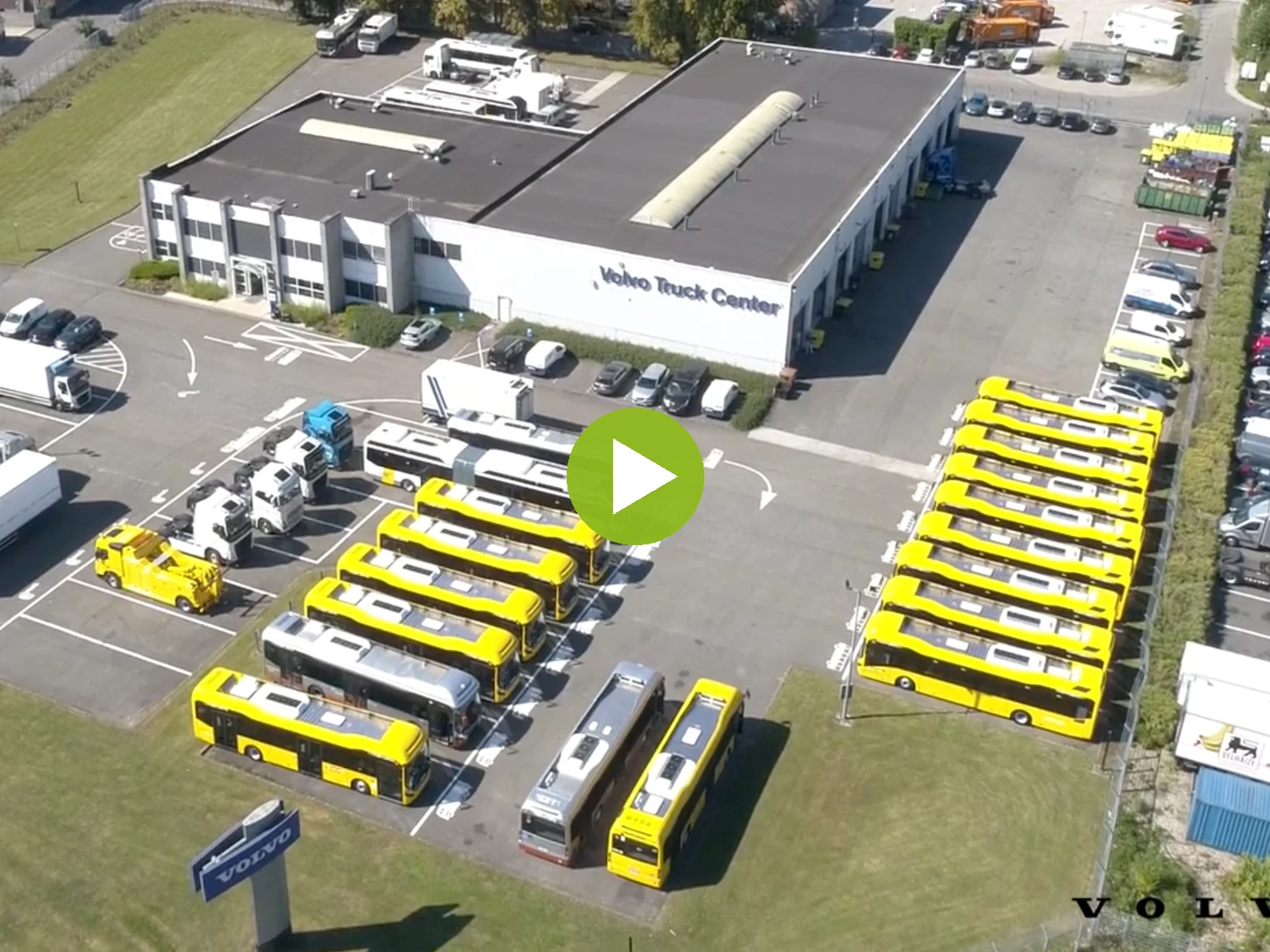 Bedrijfsfilm van Volvo Truck Center met luchtbeelden van het bedrijfsterrein